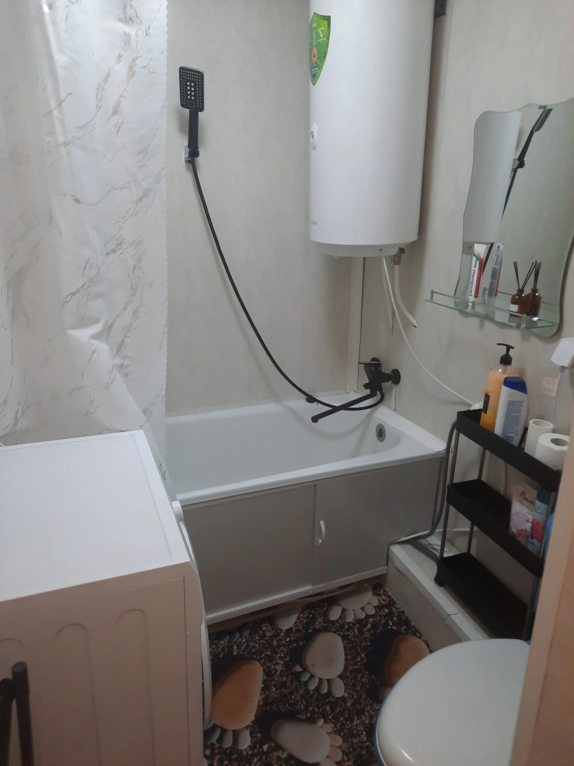 Квартира Просторная двушка в центре города