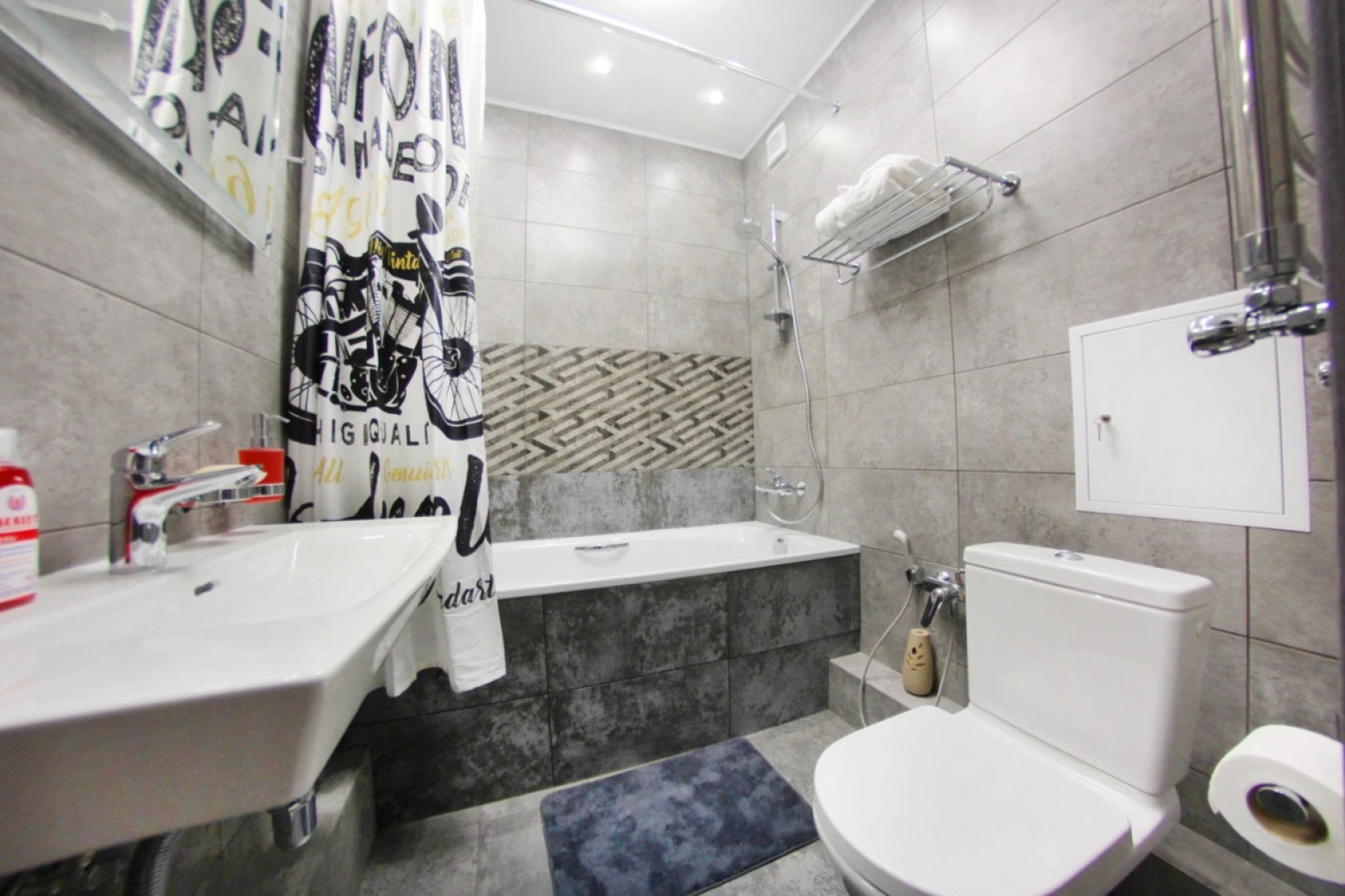 Апартаменты Двухкомнатные рядом с Парком Первого Президента