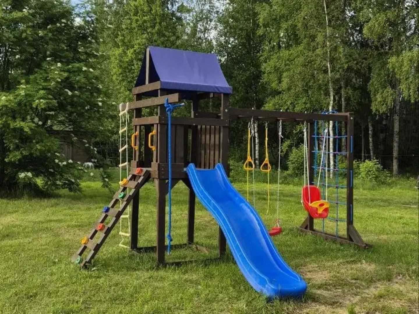 Частный дом Прозрачный берег 2