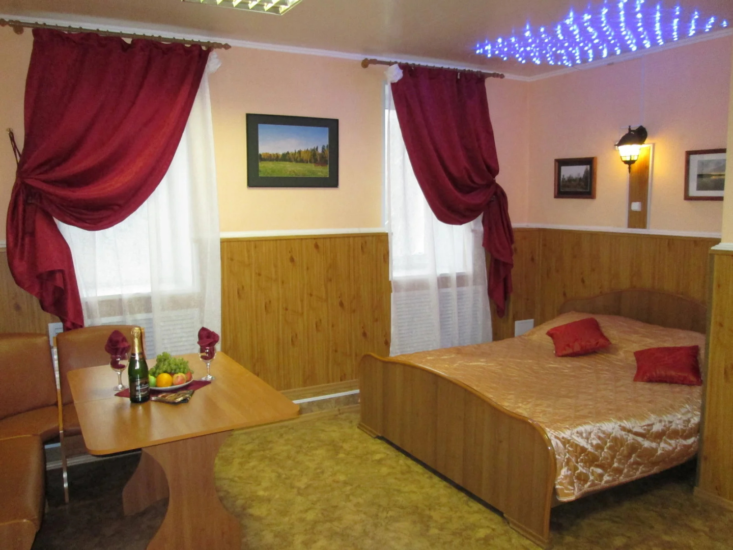 Tri Ohotnika Hostel