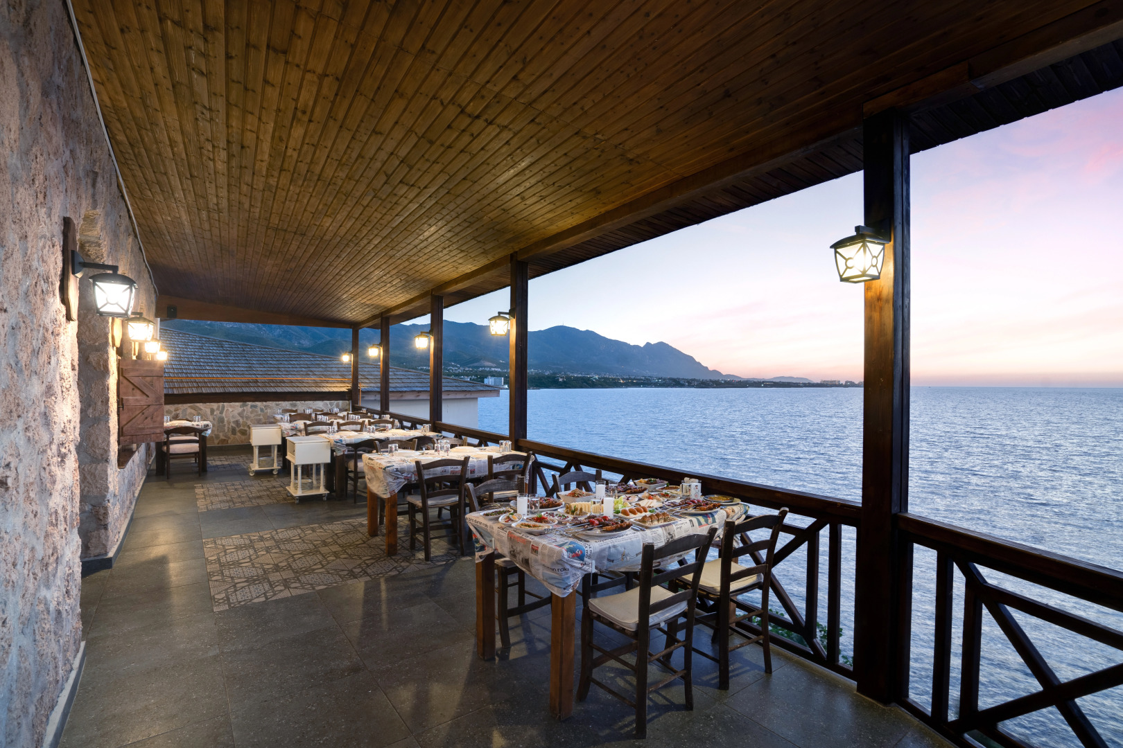 Merit Park Hotel & Casino