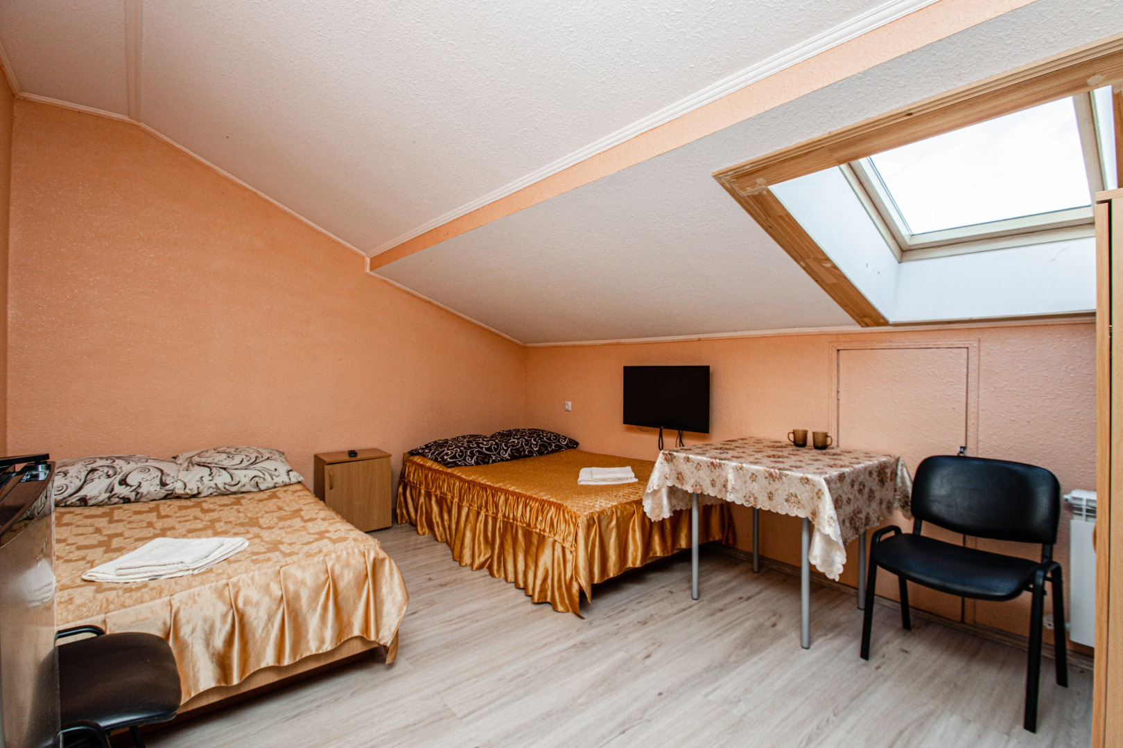 Отель Ашхен