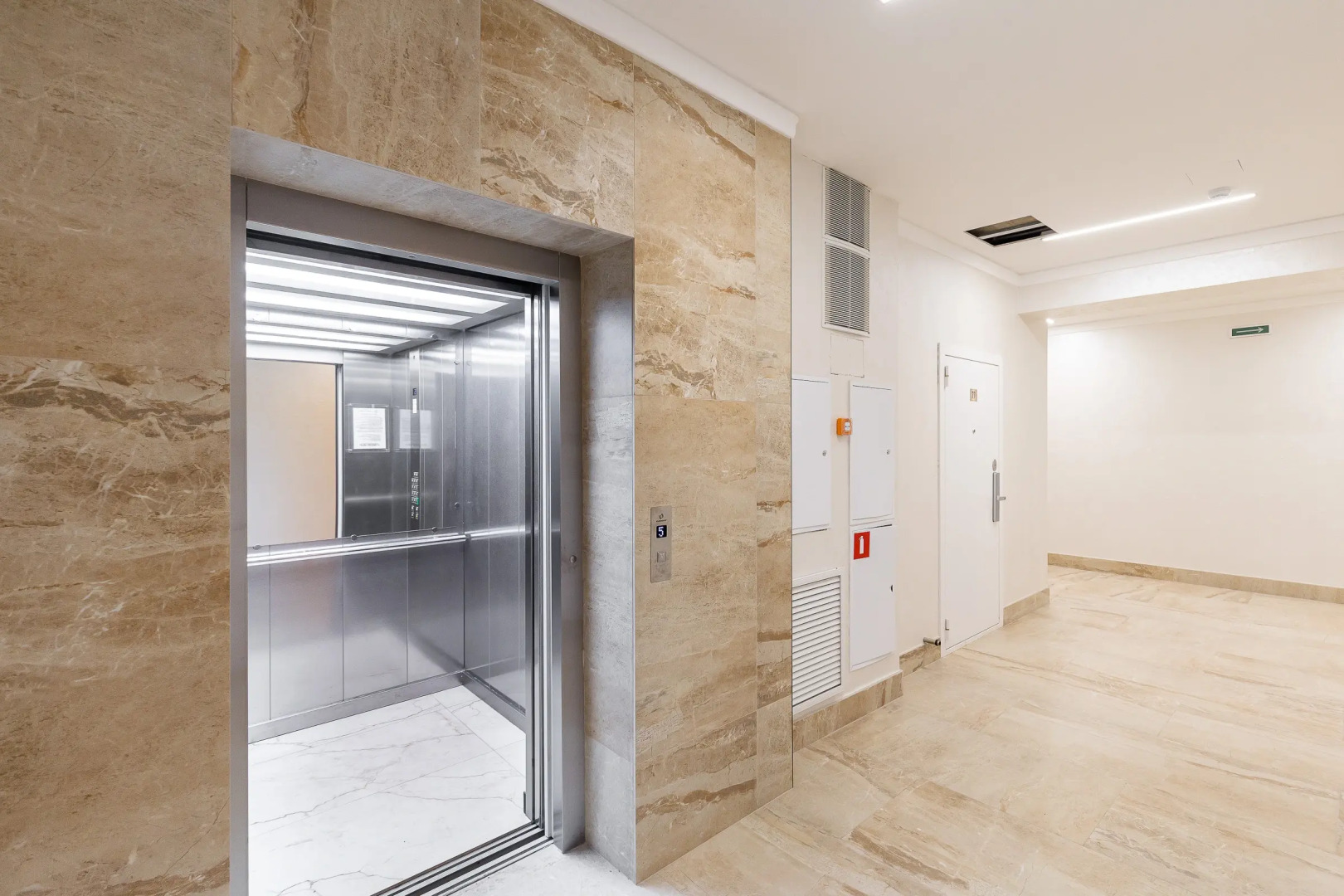 Апартаменты Светлана Парк Премиум на Берегу Моря 1