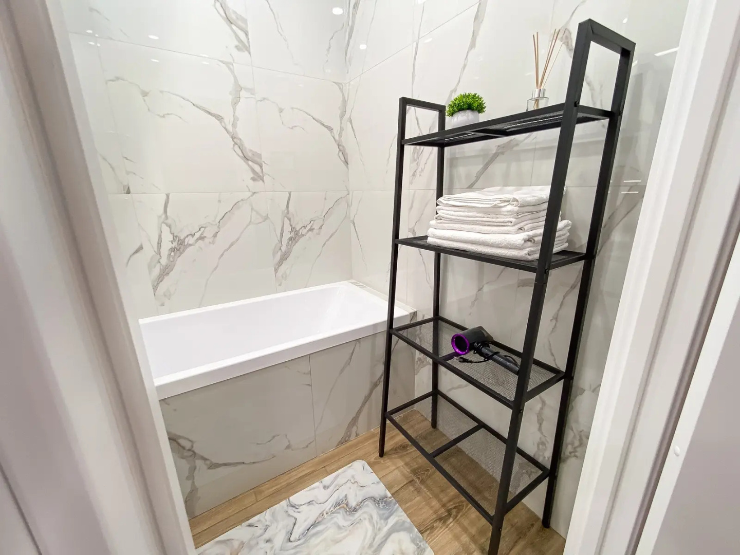 Апартаменты рядом с Александровским парком и аквапарком