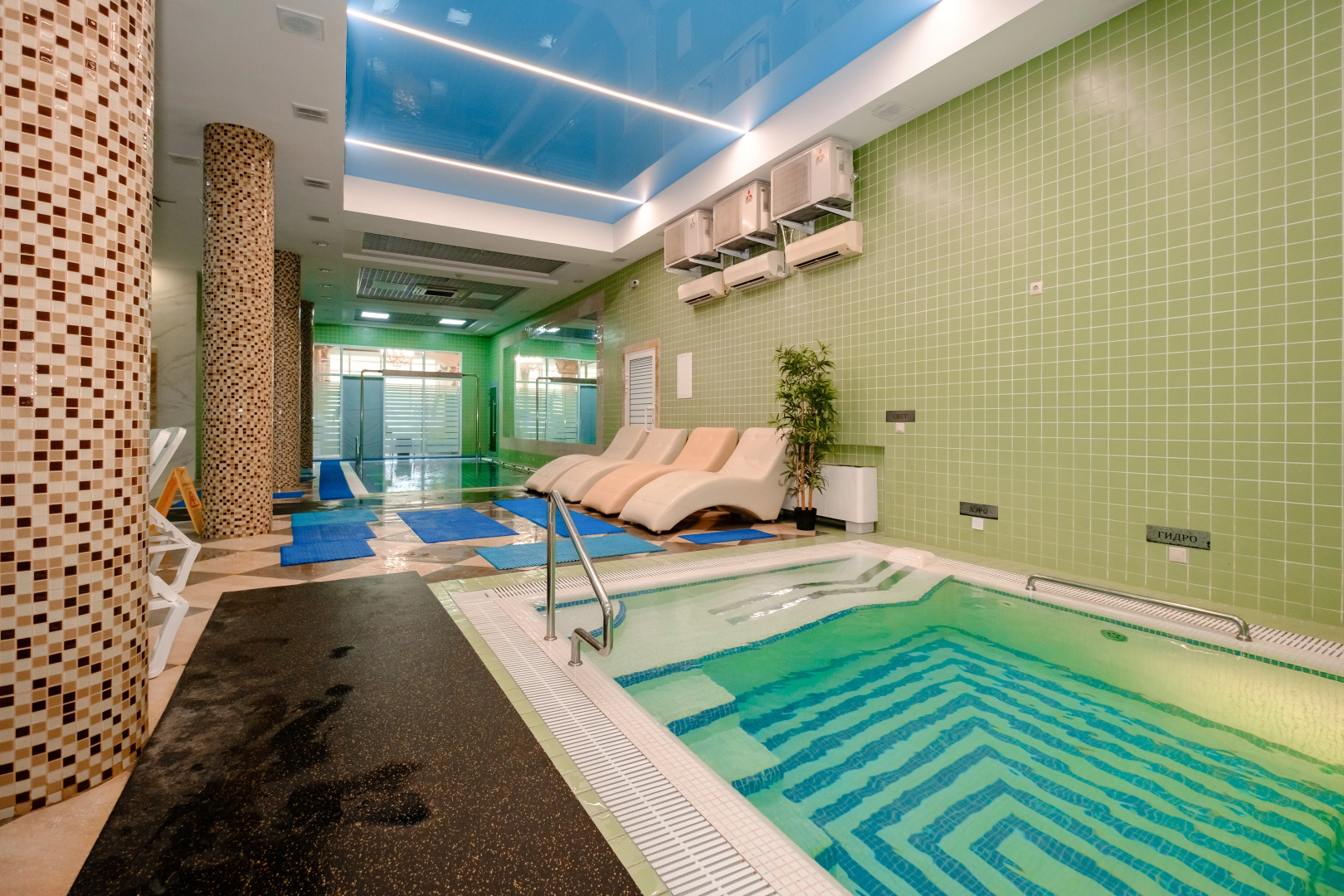 Отель Триумф