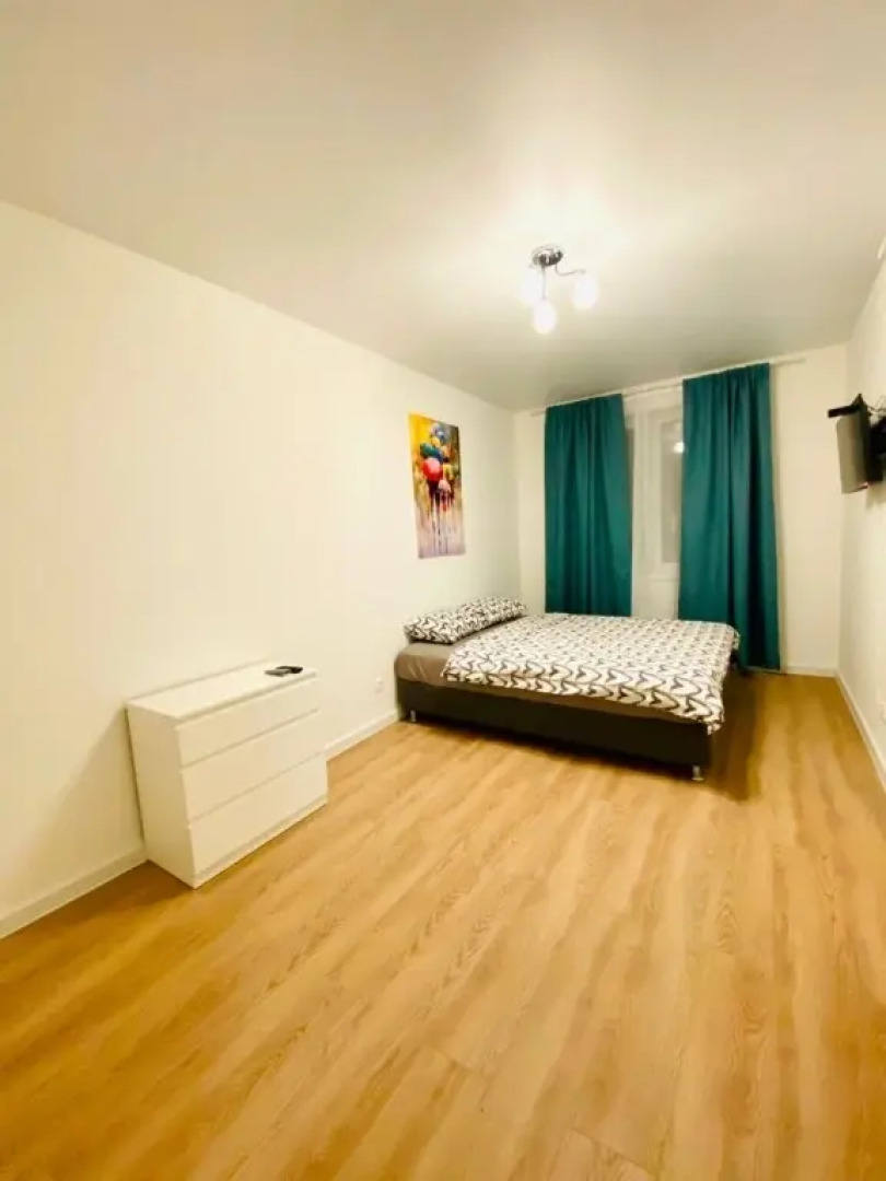 Апартаменты Pant House 1 Ватутинки на Чароитовой