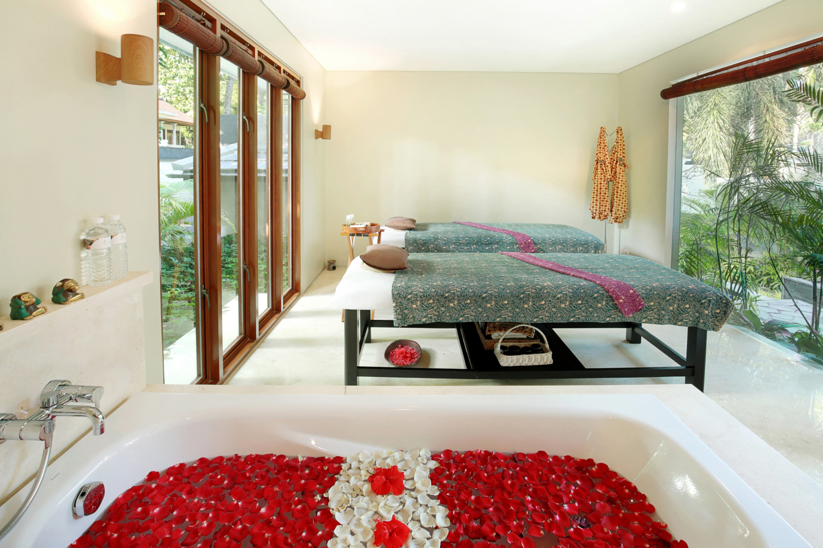 Отель  Royal Kamuela Villas & Suites at Monkey Forest Ubud – Adults Only
