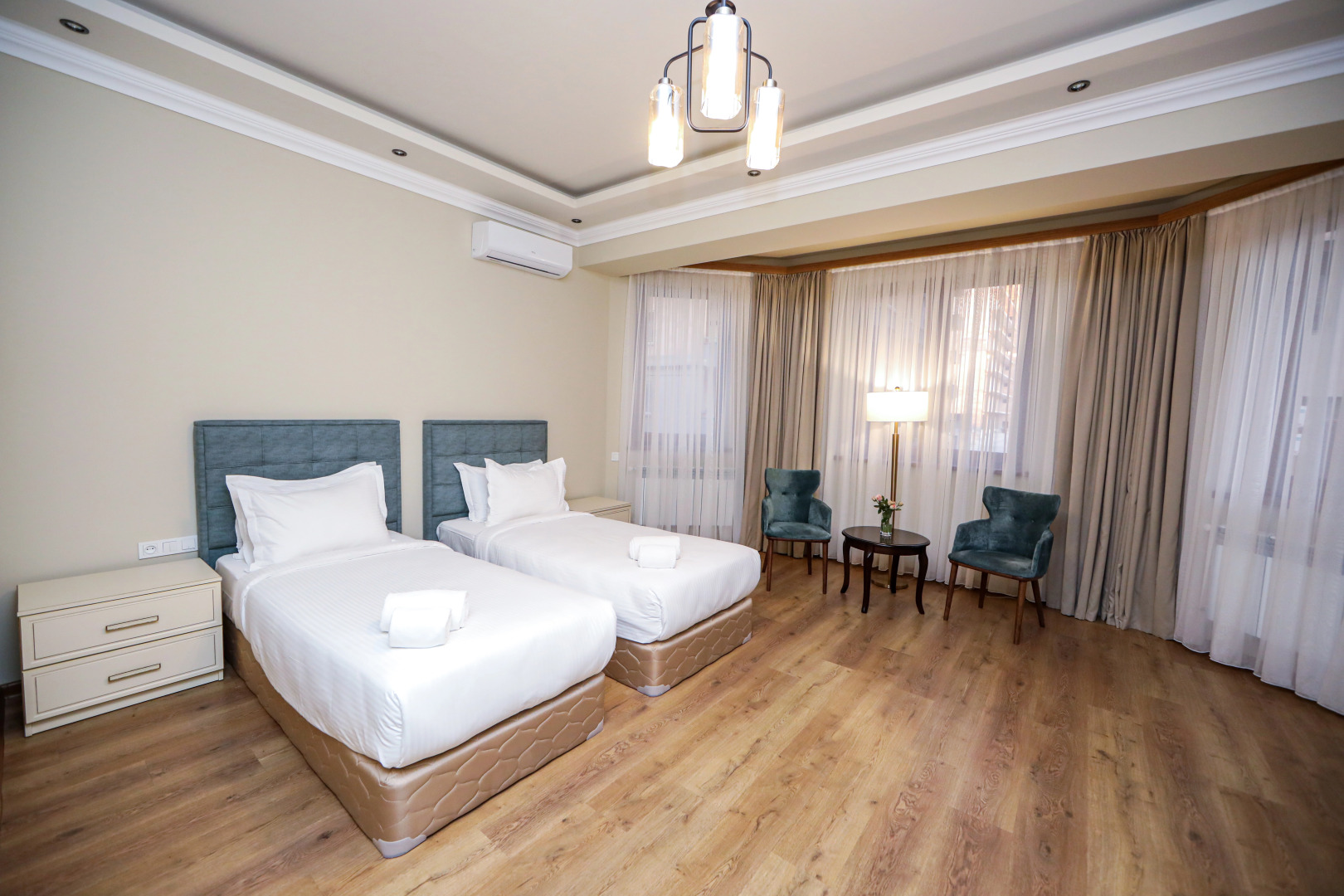 Отель A Hotel Yerevan