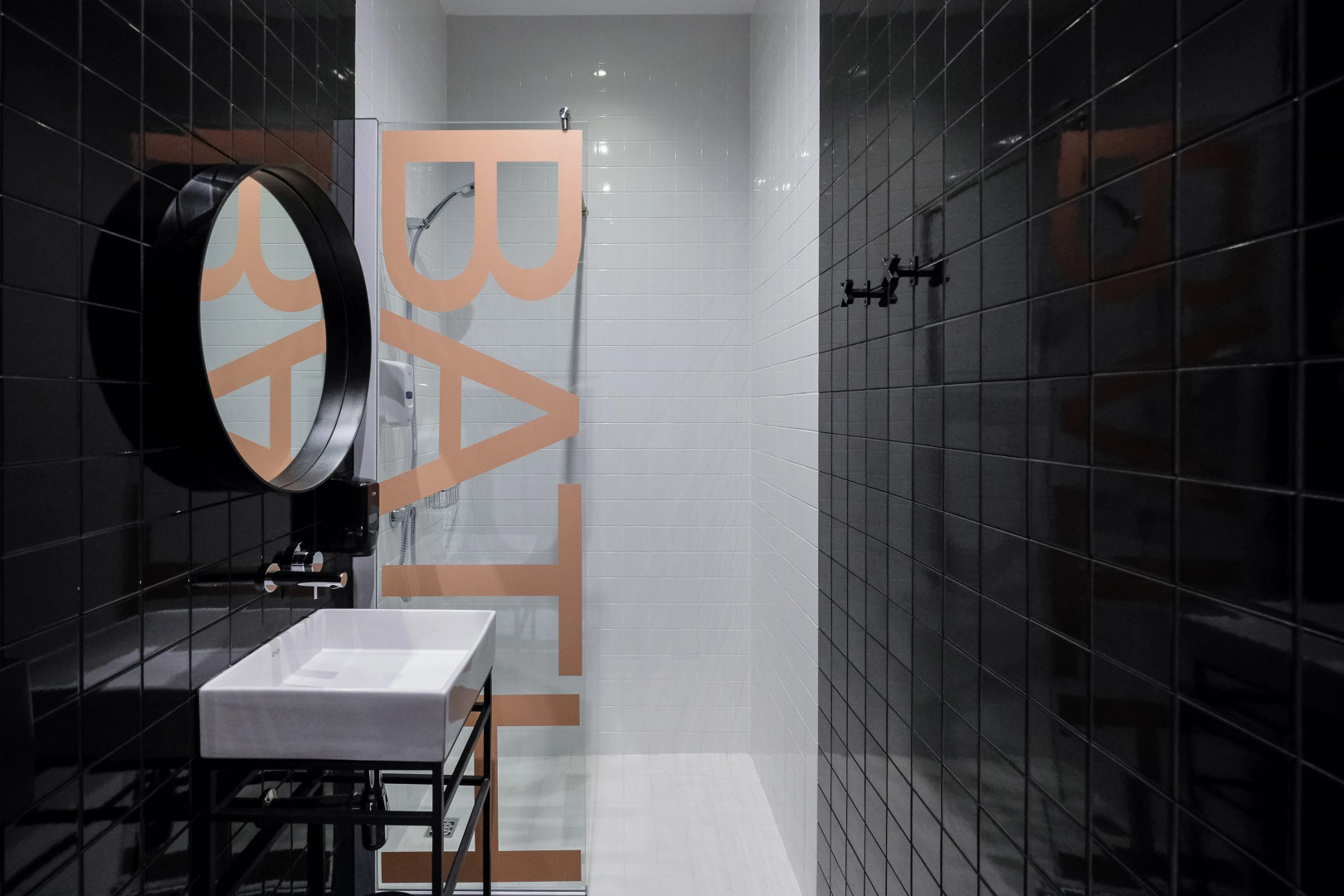 Капсульный отель inBox