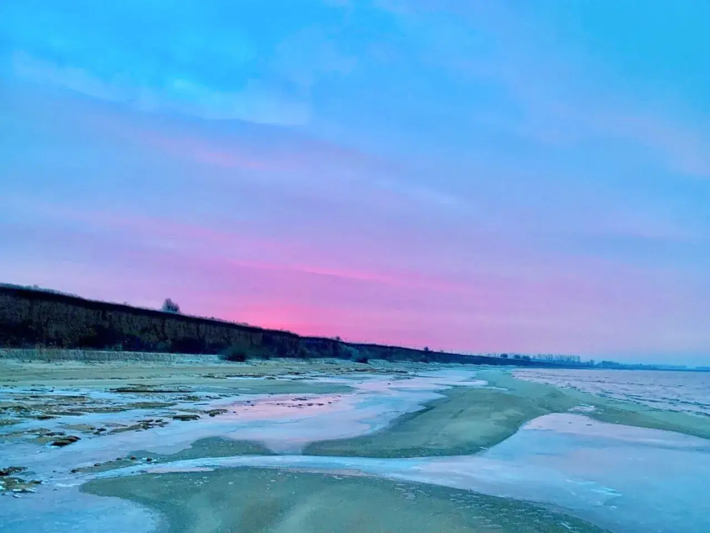 Частный дом на берегу Волги