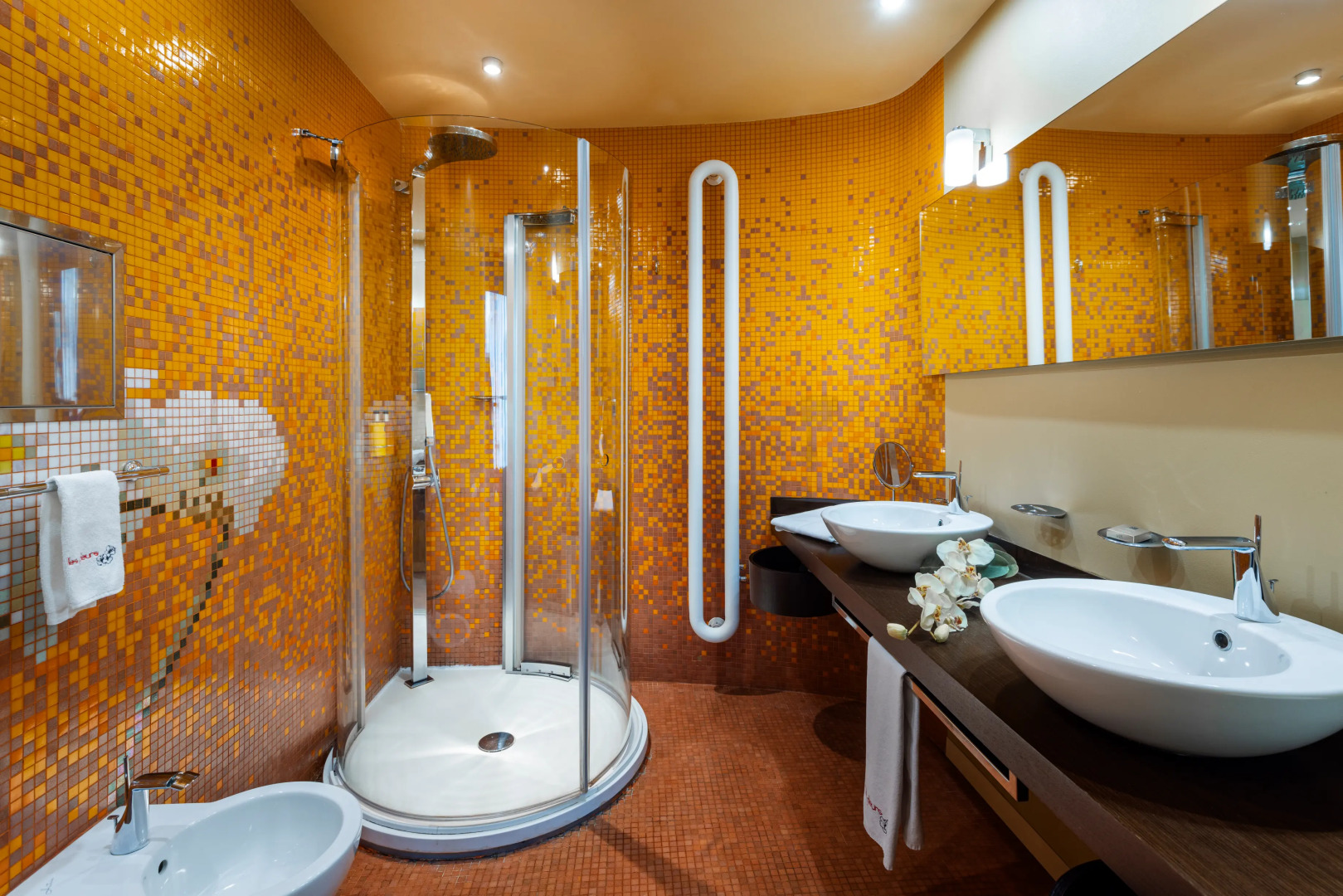 Les Fleurs Boutique Hotel