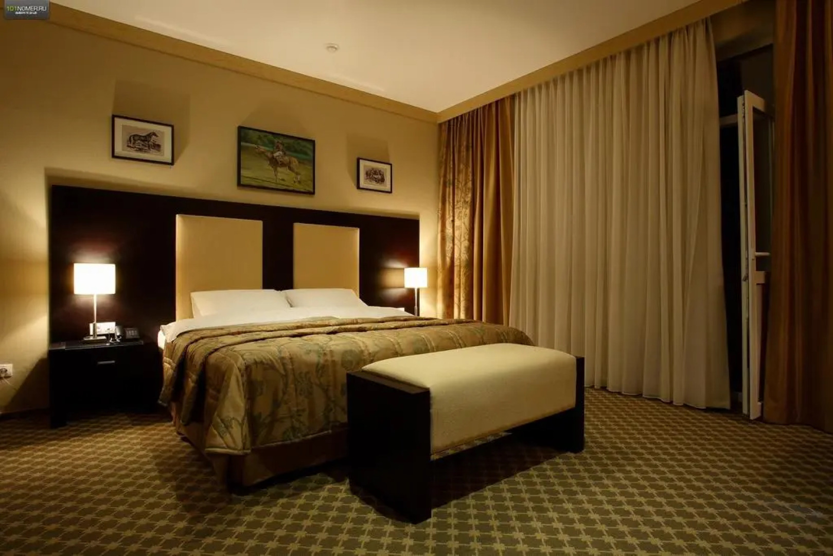 Отель Сенатор