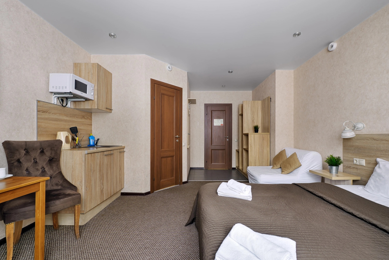 Отель Myhotel24 Kristalin