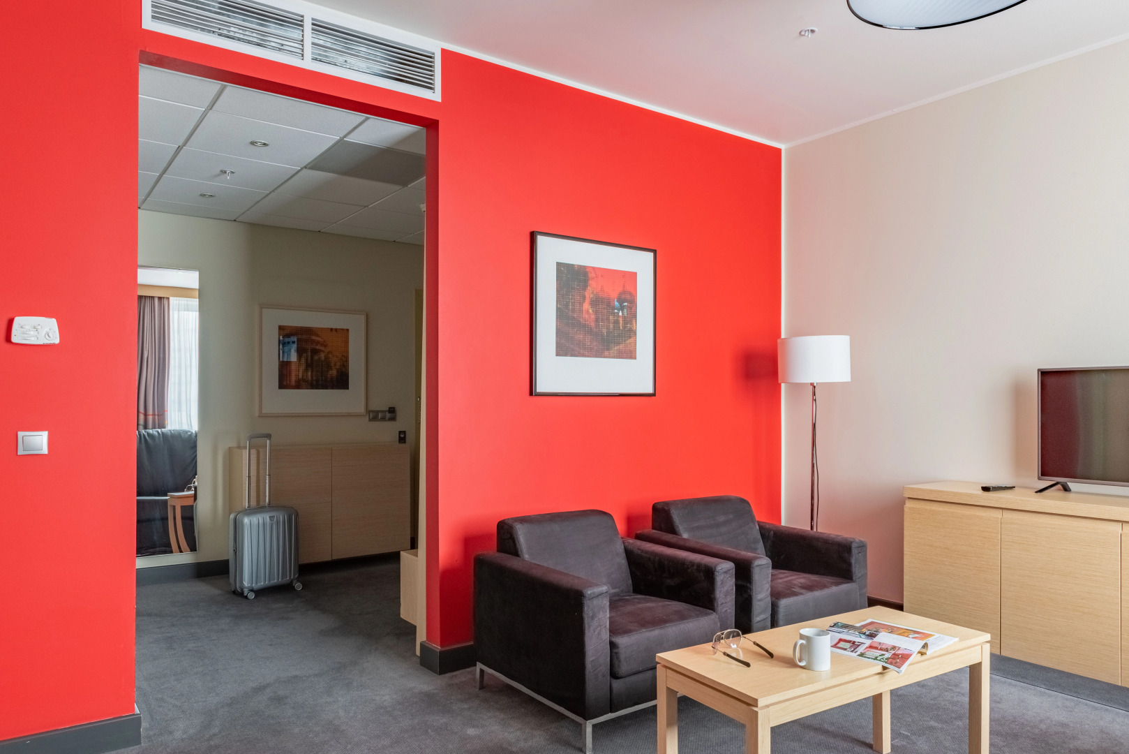 Отель Cosmos Novosibirsk Hotel