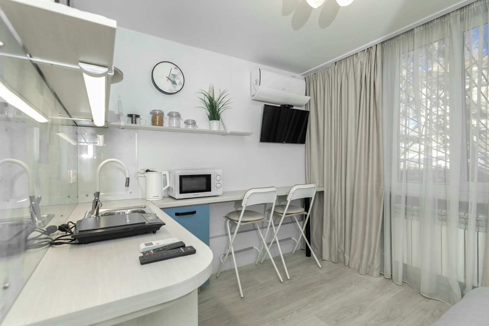 Апартаменты на Острякова 2