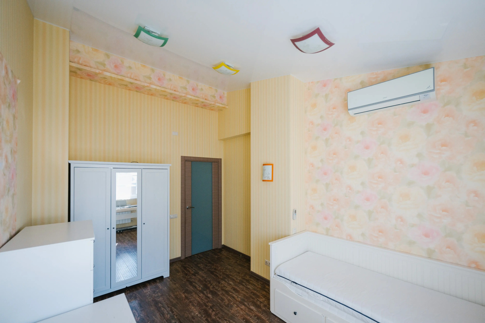 Апартаменты Вгости33 200 метров комфорта