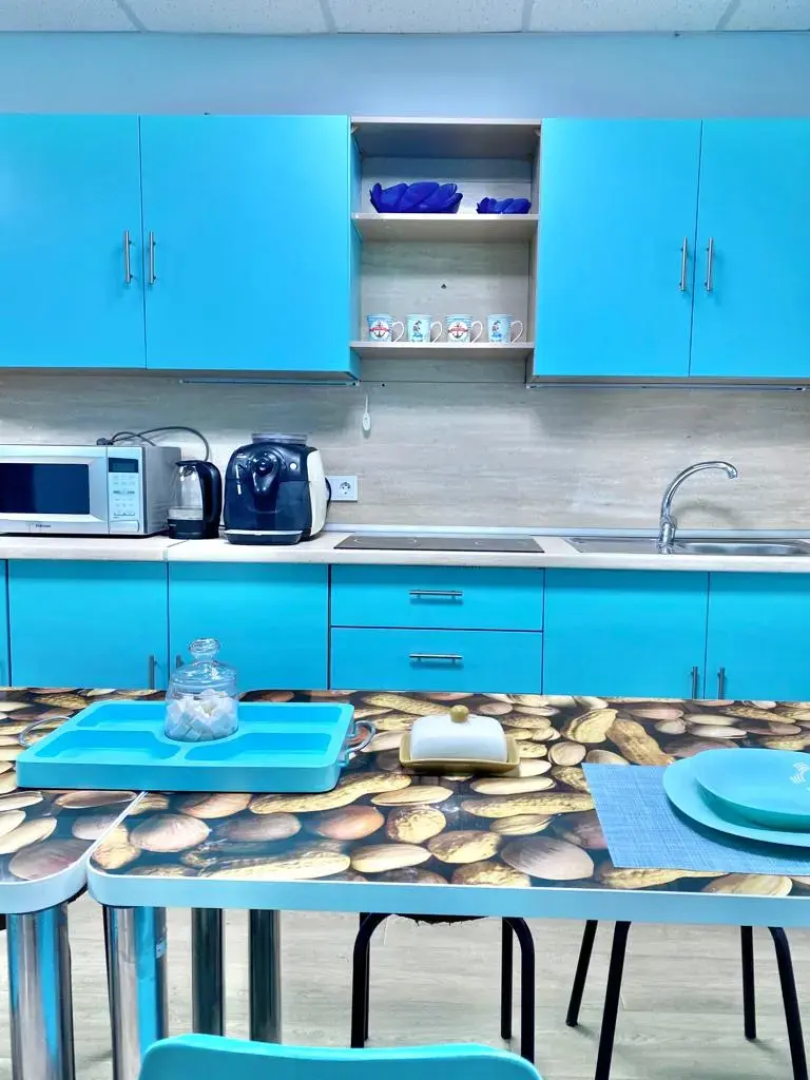 Отель Компас