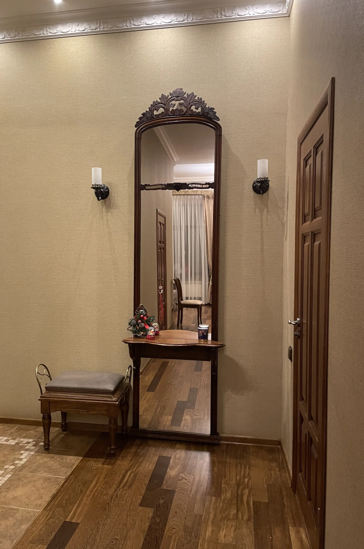 Квартира Уникальная с балконом