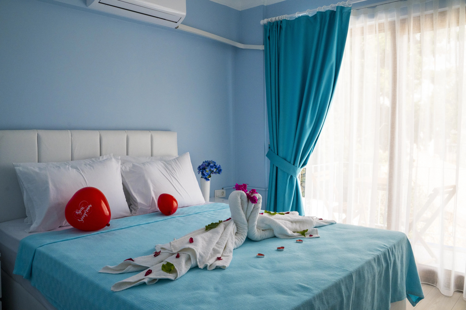 Boutique hotel Marquis Blue Hotel