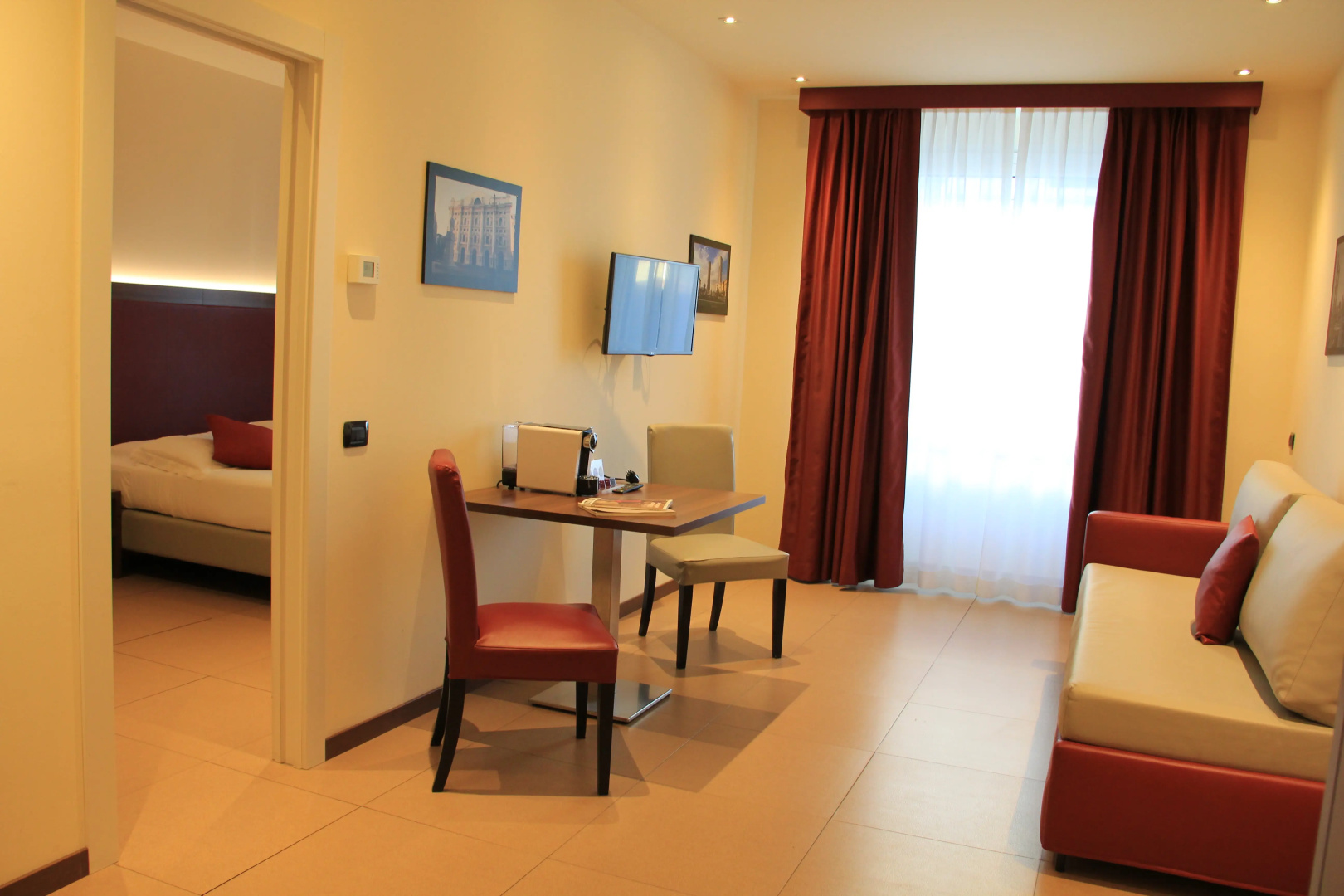 Duomo Hotel & Apartments