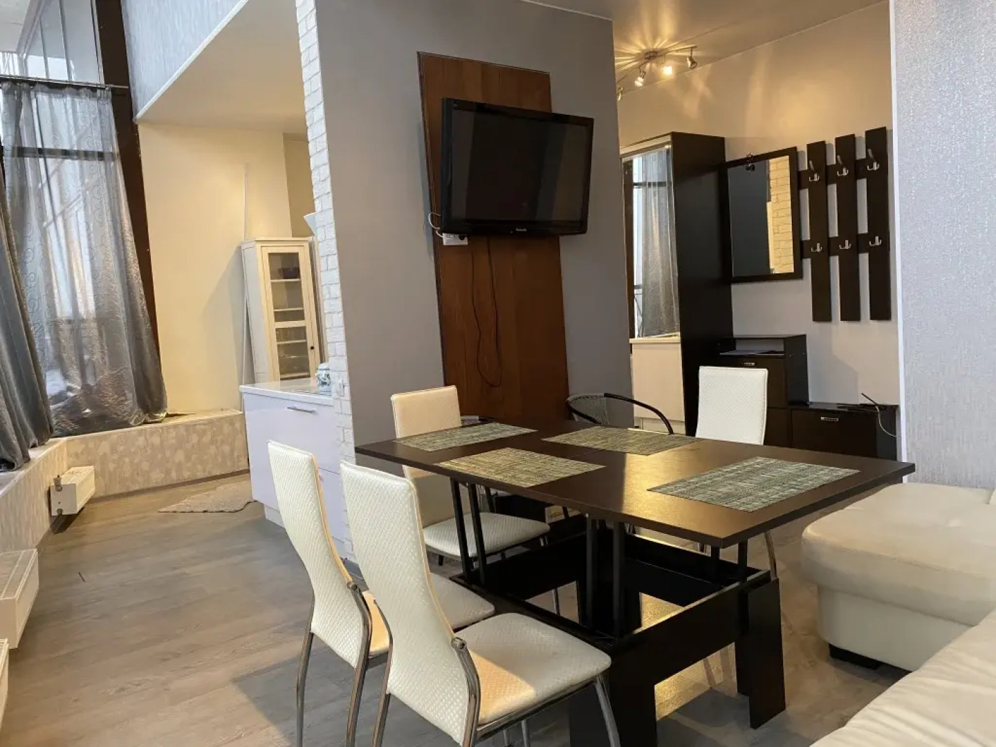 Апартаменты SAMOцвет 10 на Киевской 3