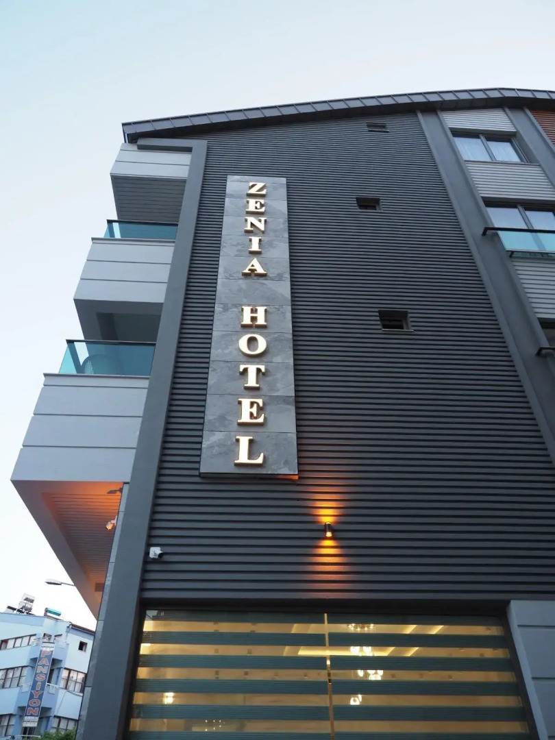 Zenia Otel