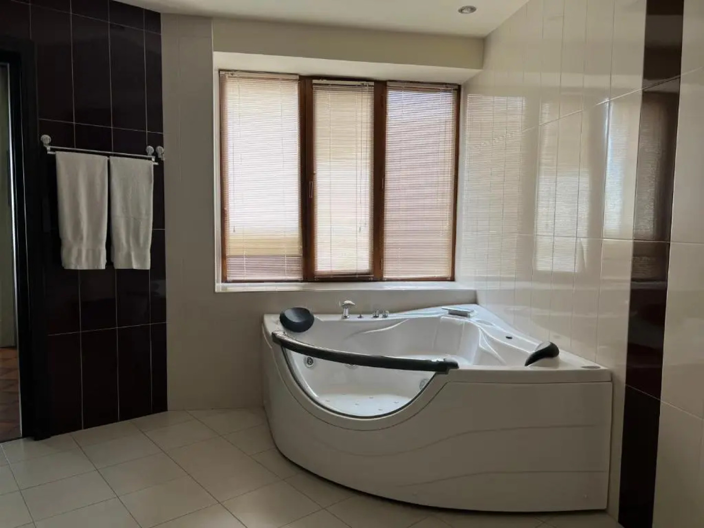 Отель Grand Hills