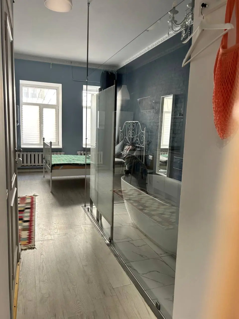 Апартаменты с акулой