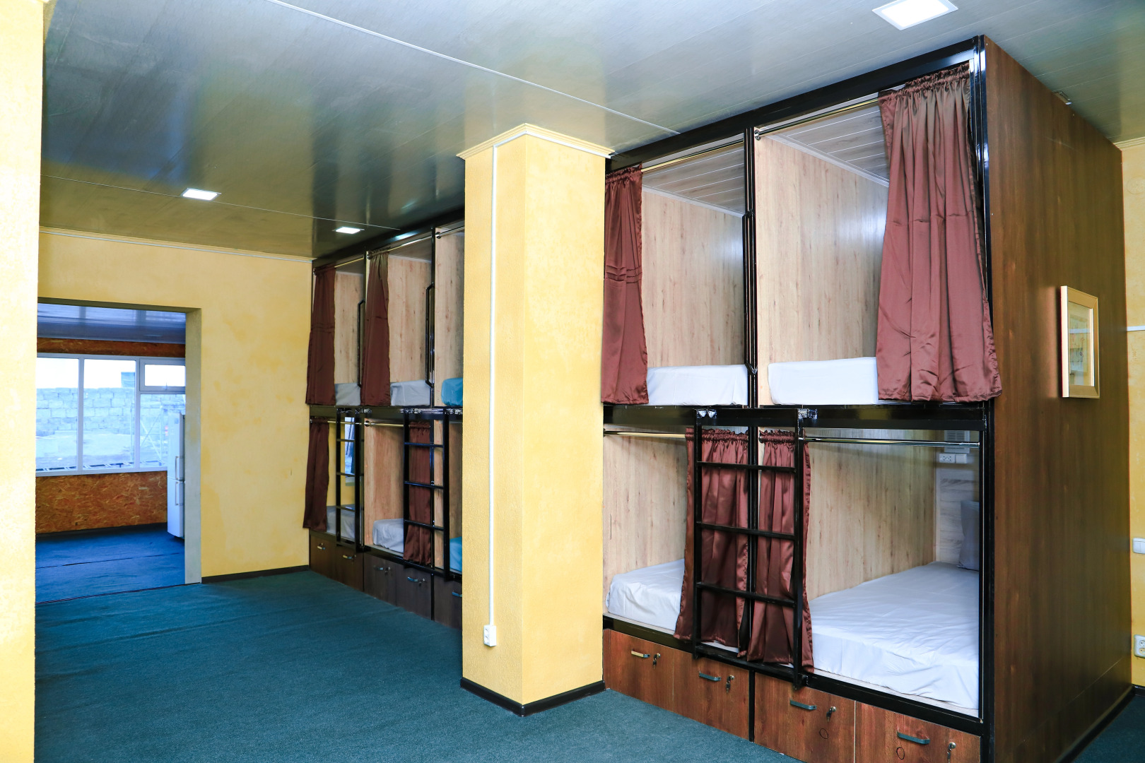 Хостел Capsule