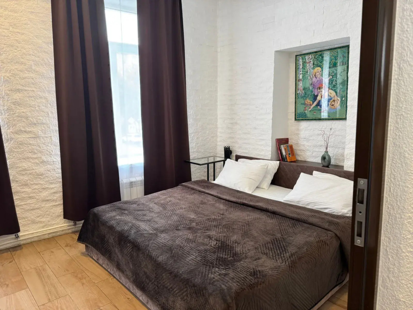 Отель Арт Гранд Виктория