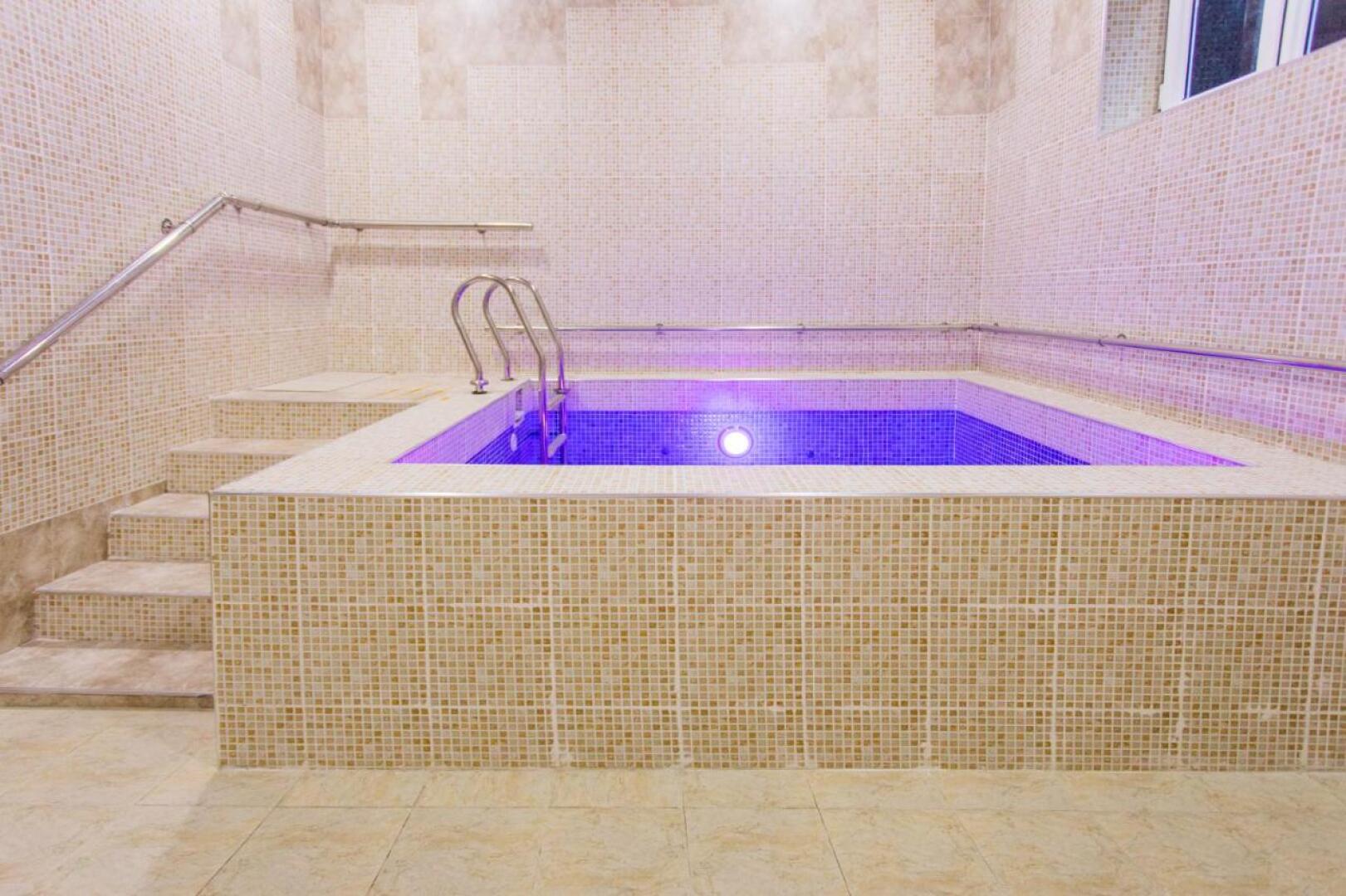 Отель Gabrielle International