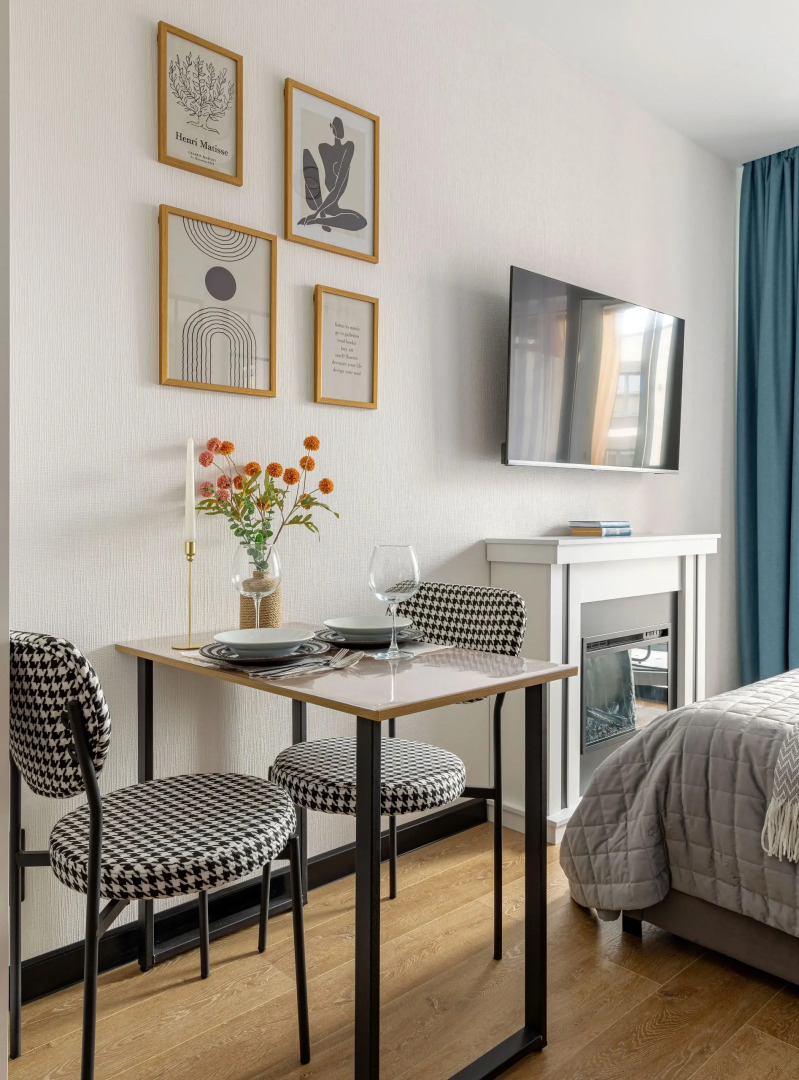 Апартаменты зеркальные в доме с бассейном в Сестрорецке