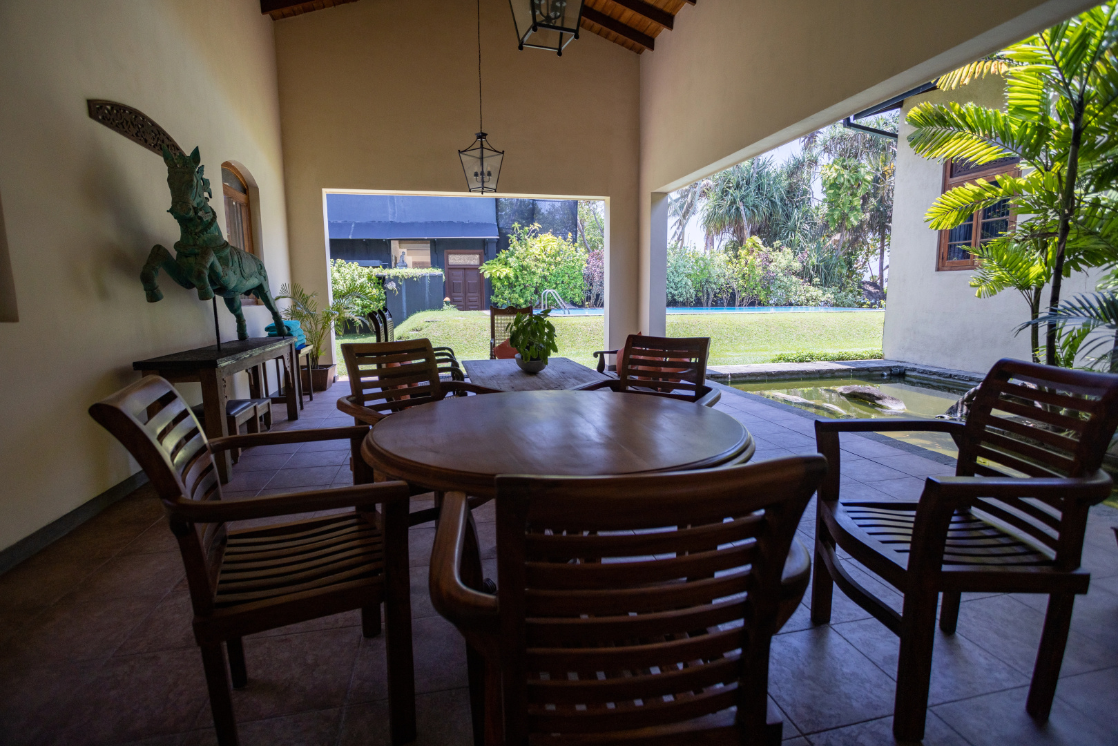 South Point Villa - 3 bedroom Beach Front Villa