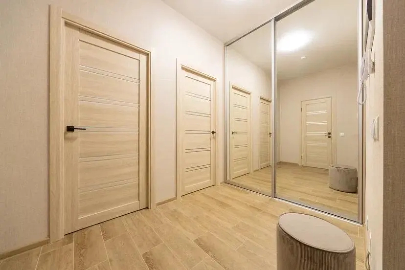 Апартаменты Favorite House в Южном берегу с видом на Енисей