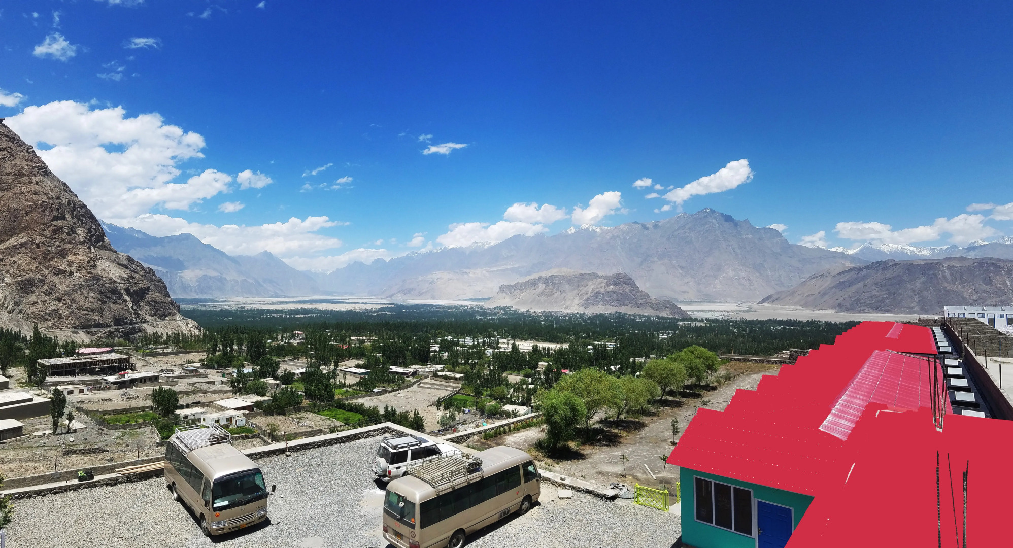 Отель Mountain Lodge Holiday Home Skardu