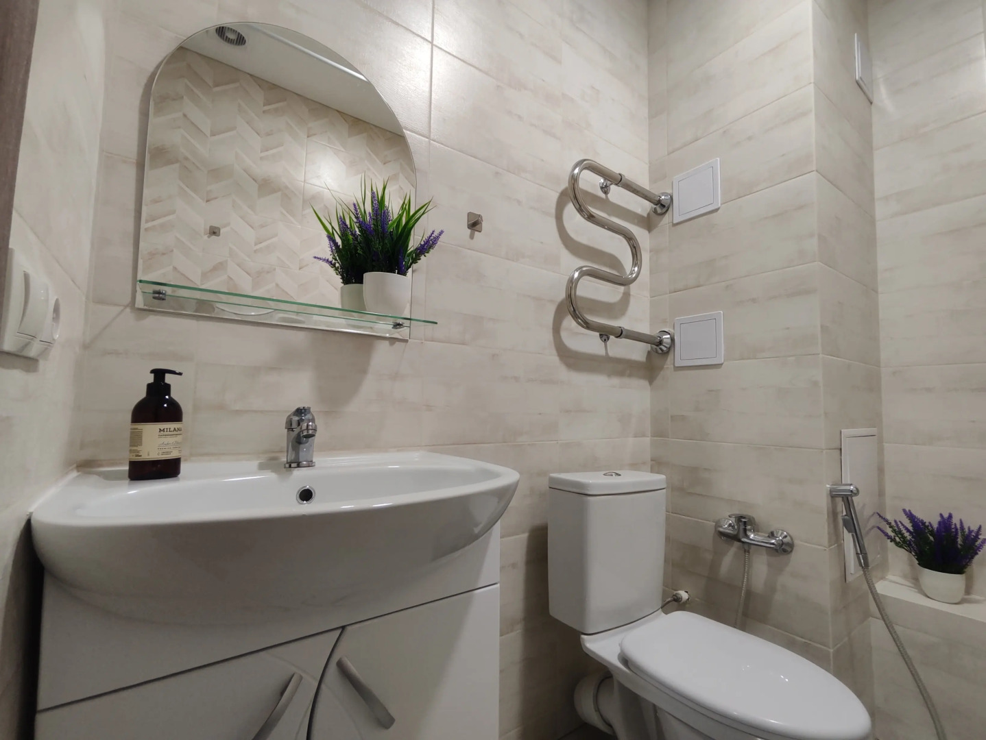 Апартаменты ГРАНАТ "Город на ладони"