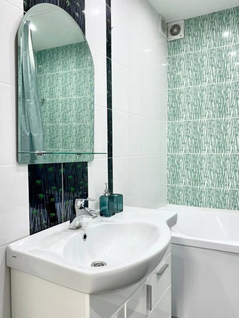 Апартаменты Сапфир с закрытым двором, рядом с ТЦ Остров, Мать и дитя