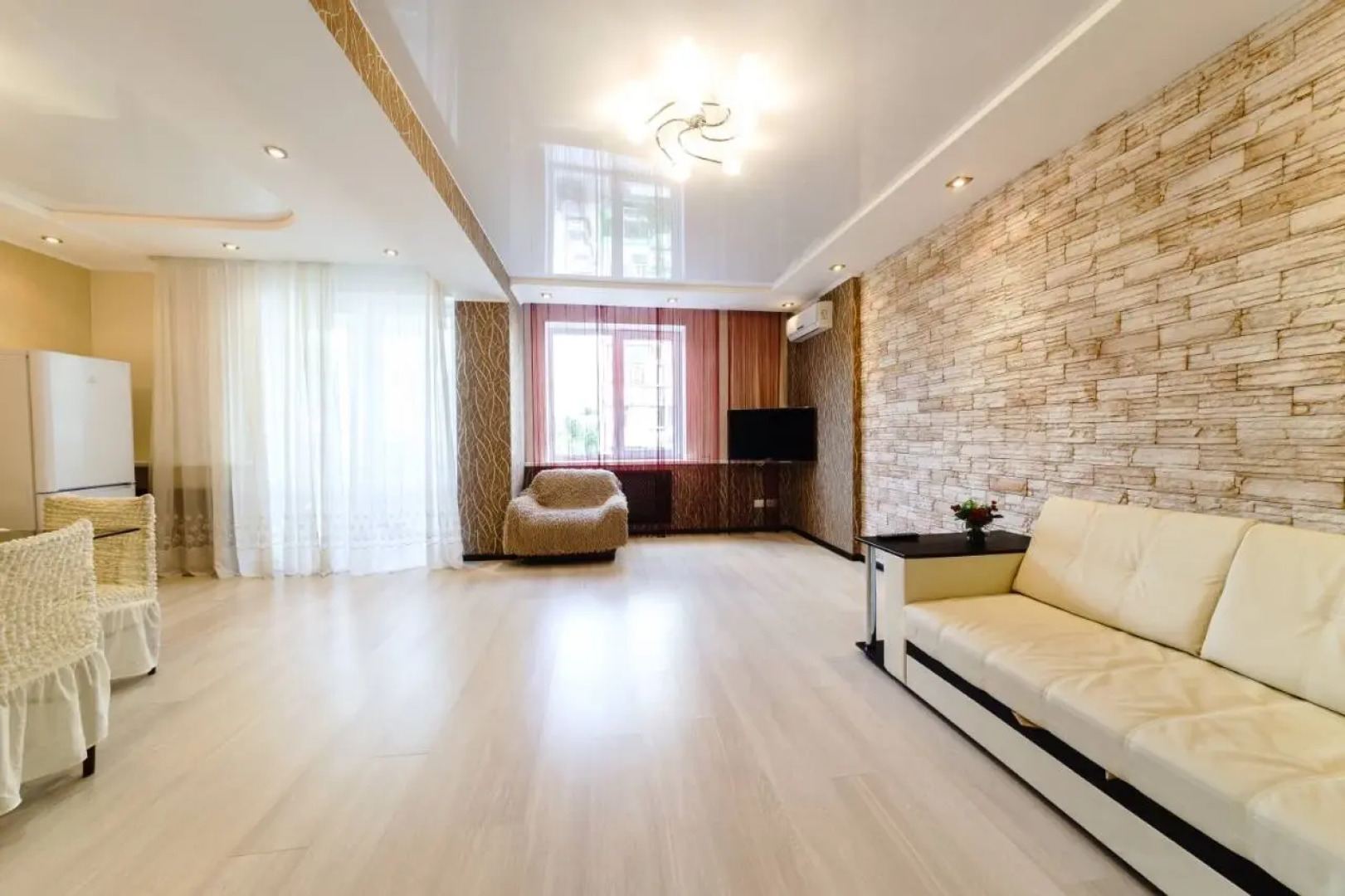 Апартаменты 2 на Чернышевского 80