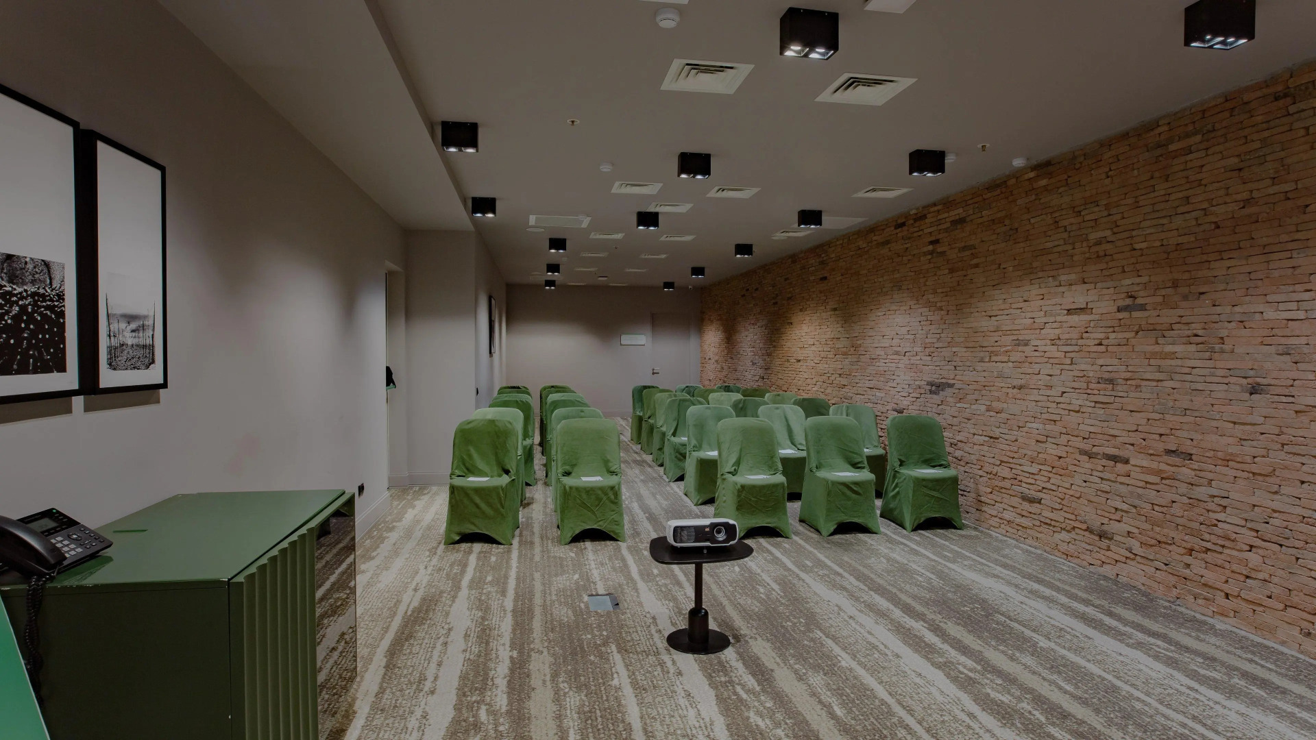 Отель Holiday Inn Telavi, an IHG Hotel