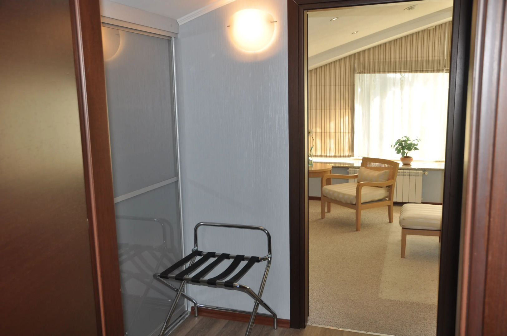 Отель Персона