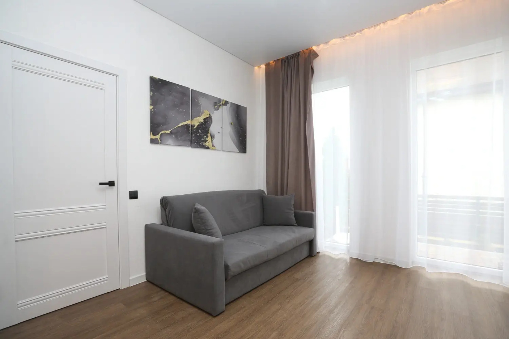 Частный дом Дом у озера Белая дача