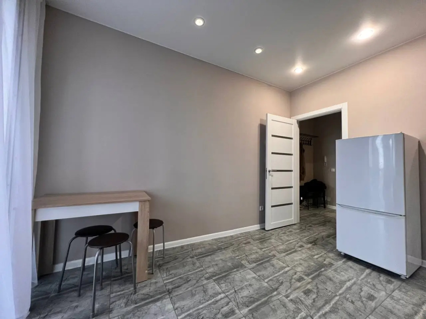 Апартаменты 1+ Южный мкрн ТРЦ Кристалл Мельникайте 144/1