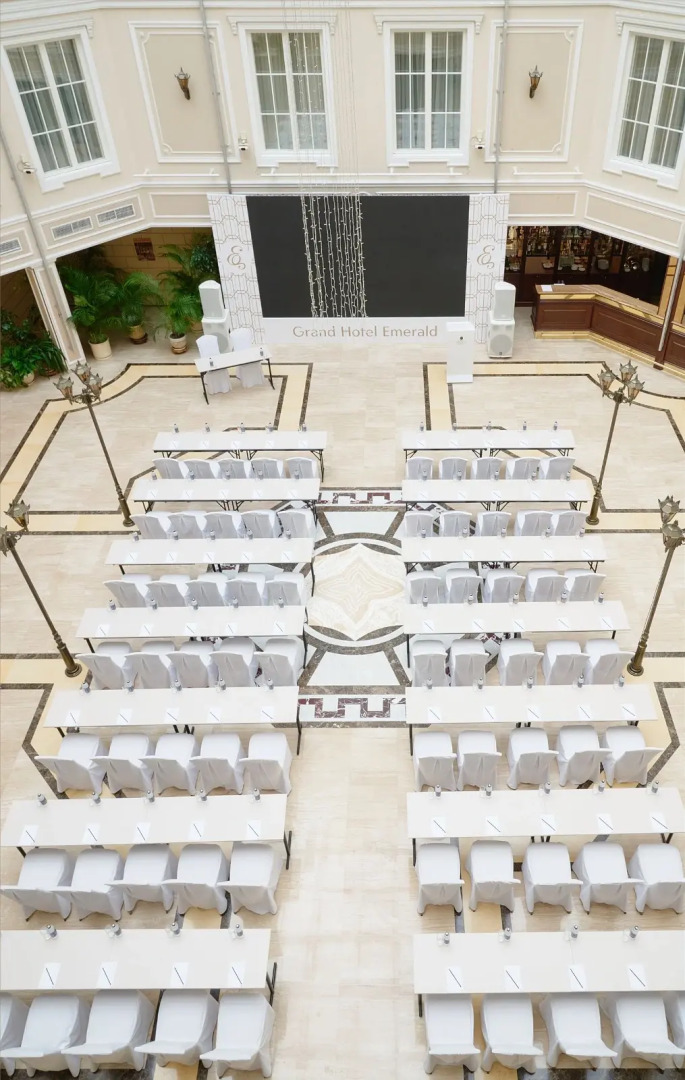 Отель Гранд Отель Эмеральд