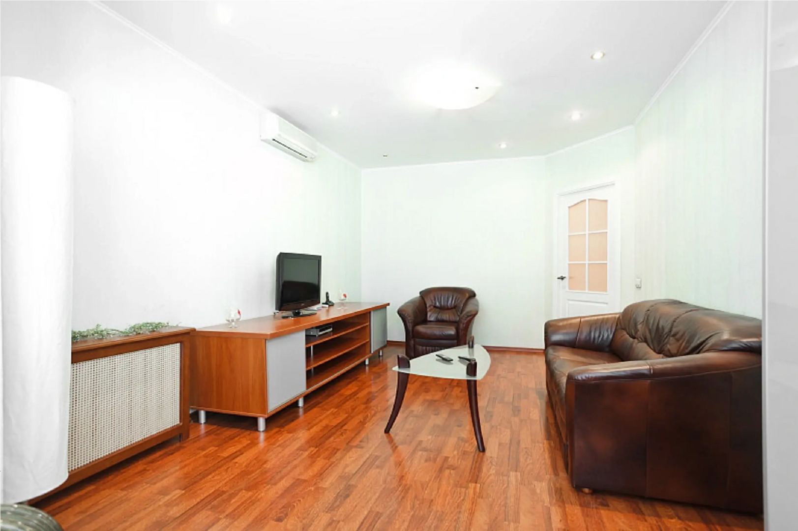 Апартаменты Независимости 74