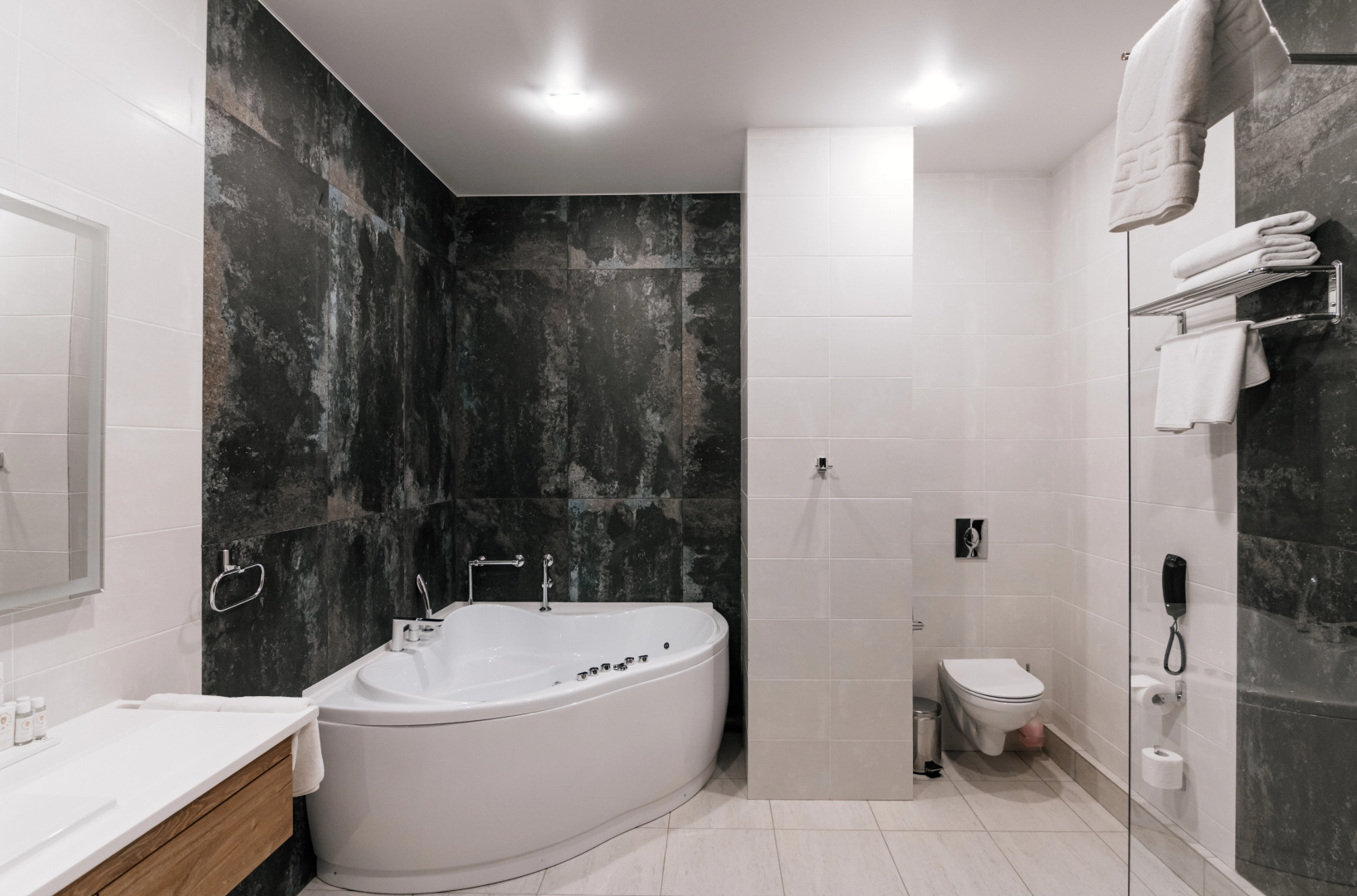 Отель Central City