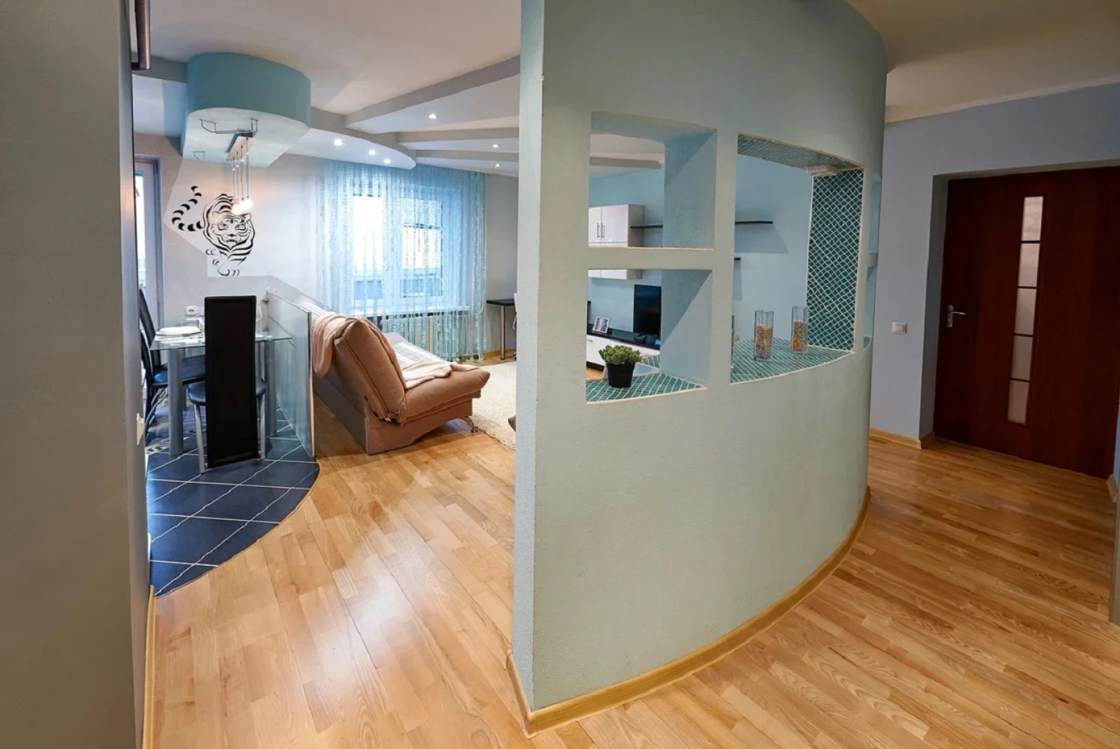 Paulmarie Apartment On Boulevard Yunosti