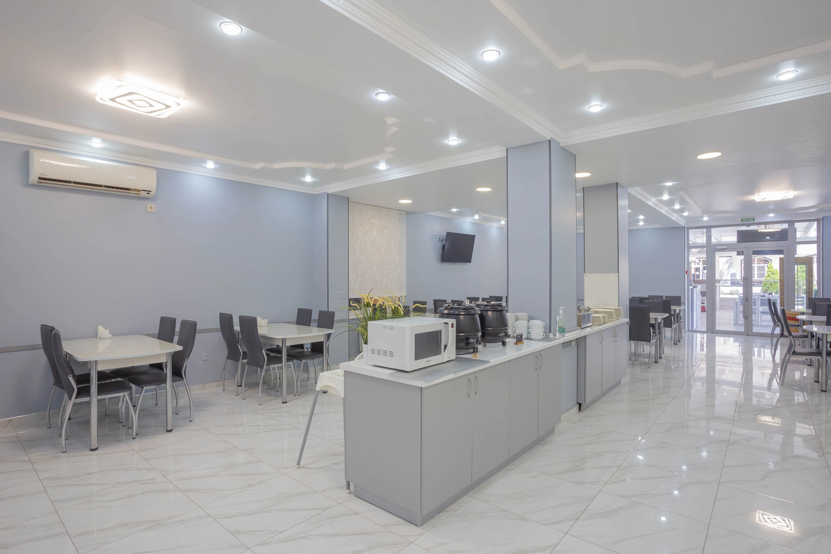 Отель Элефтерия