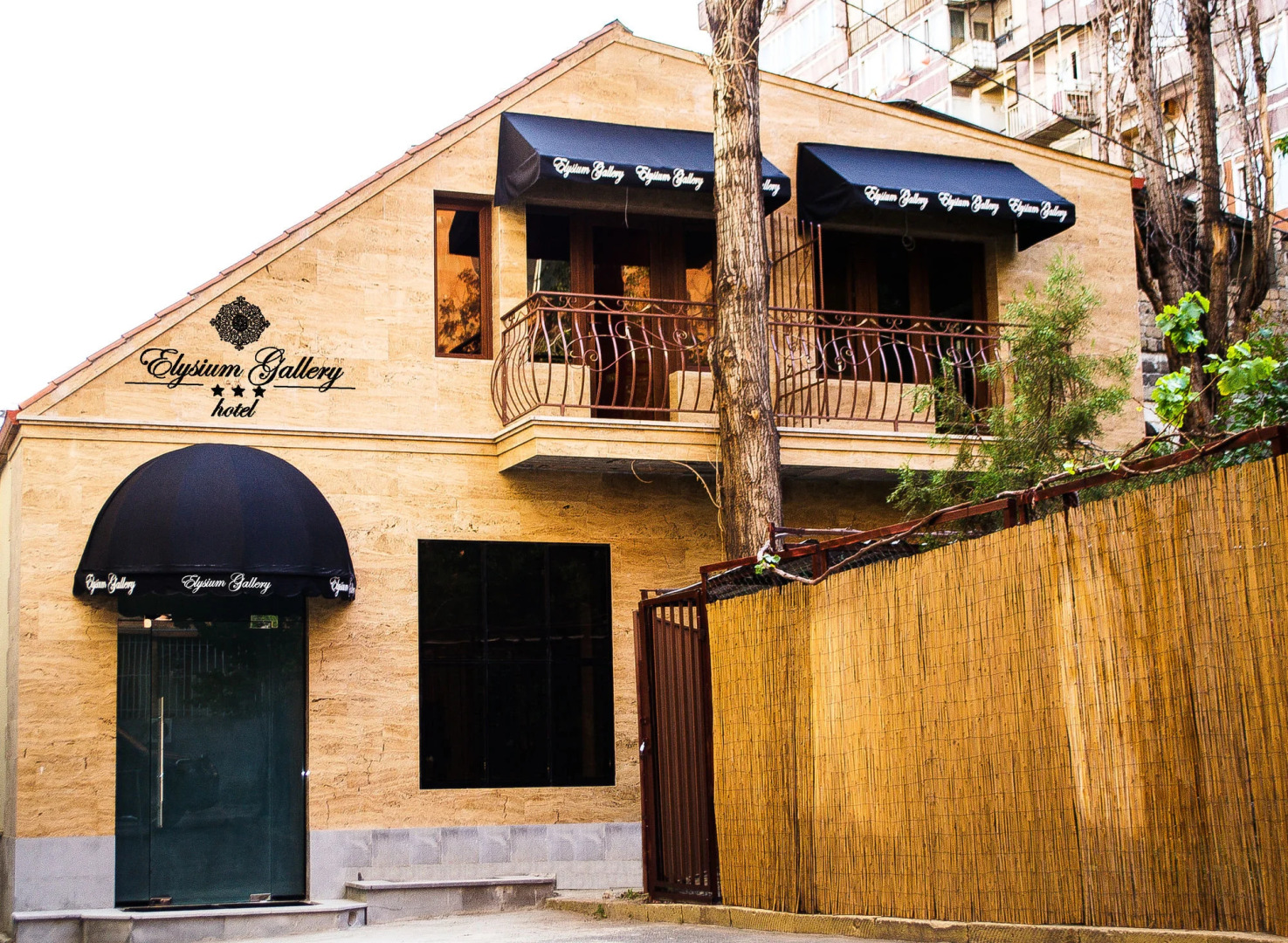 Отель Elysium Gallery