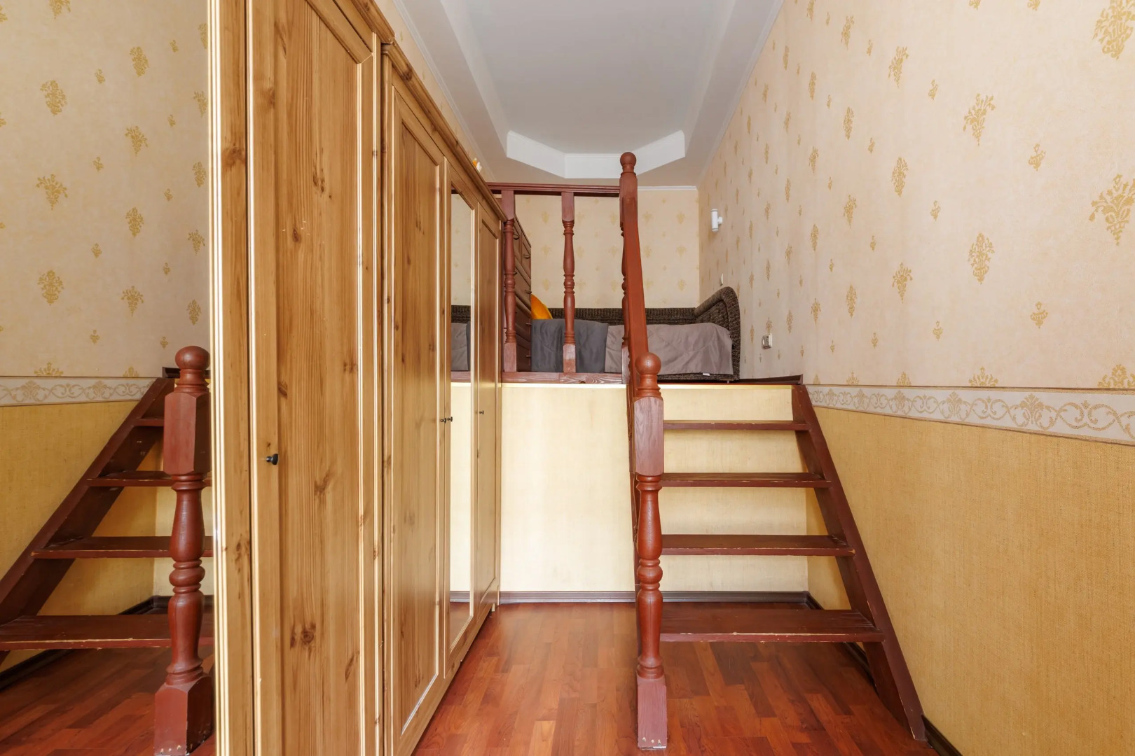 Апартаменты 2 спальни с камином около Банковского мостика