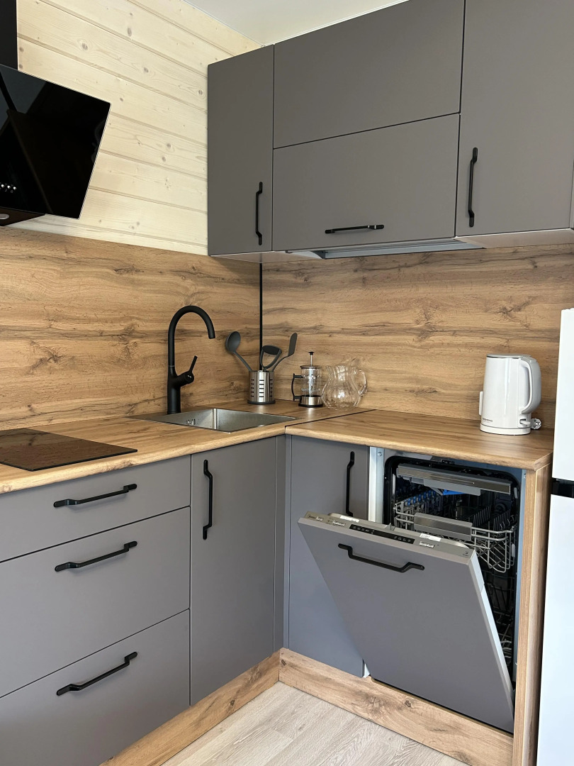 Частный Дом На Берегу Реки